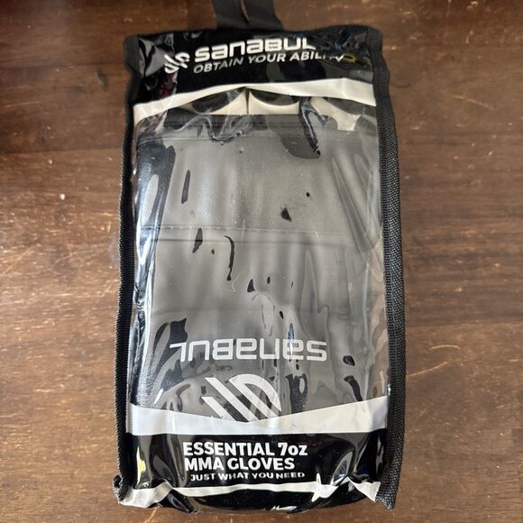 Sanabul Essential Boxing Gloves MMA 7oz  - Black White New Small Medium - Picture 1 of 3